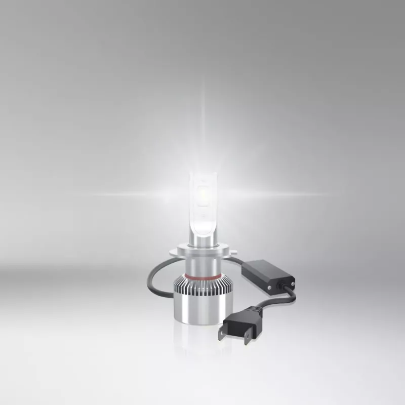 LED priekinių žibintų lemputės Ledvance LEDriving XTR H7 64210DWXTR, pora (2 vnt.)