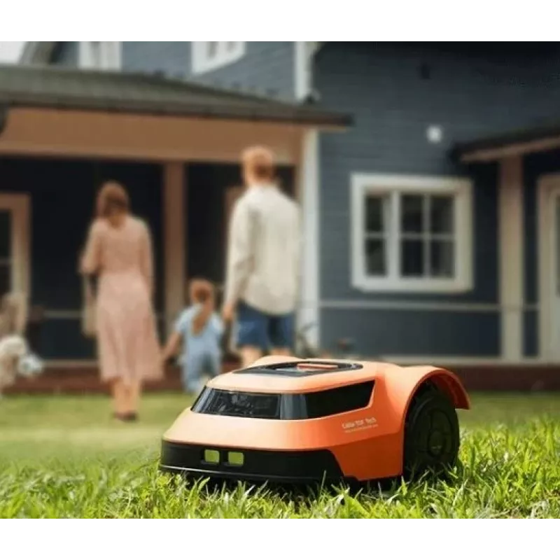 EZIŽ ROBOTINĖ VEJAPJOVĖ RM600 ORANŽINĖ