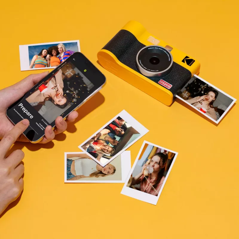 Momentinė kamera Kodak Mini Shot 2 Era – nešiojama momentinė nuotraukų kamera su įmontuotu spausdintuvu, juoda