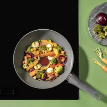 Wok keptuvė Tefal Renewal C4261943 28 cm nelimpanti
