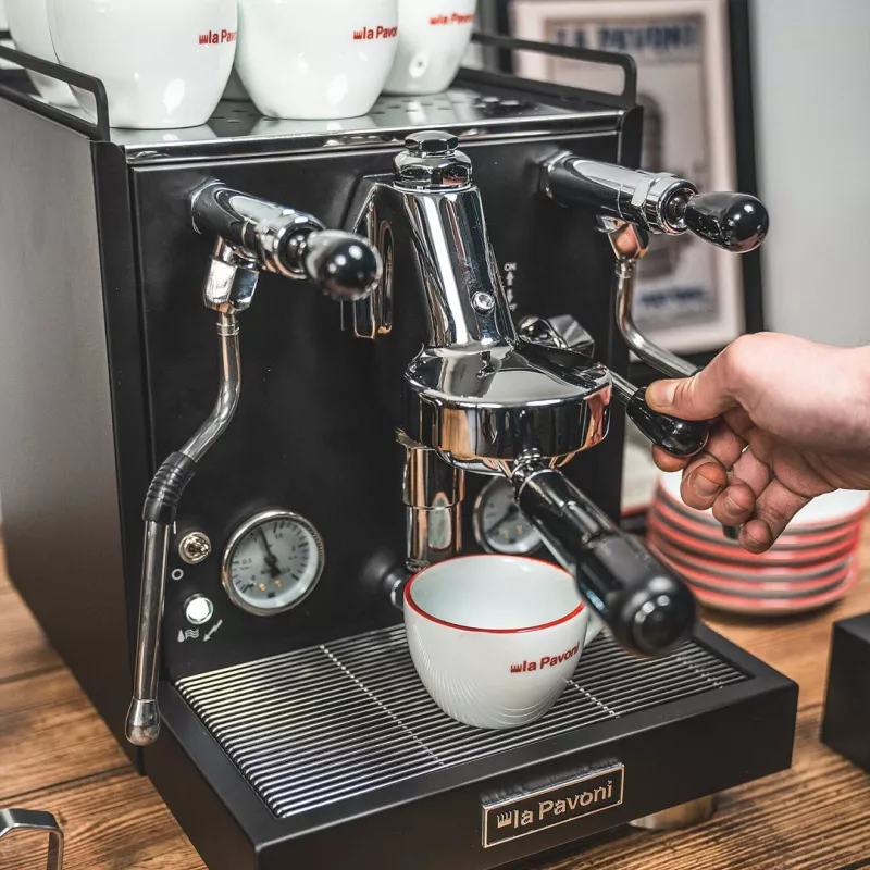 Kavos aparatas la Pavoni LPSCVB01EU pusiau automatinis espreso aparatas 2,9 L