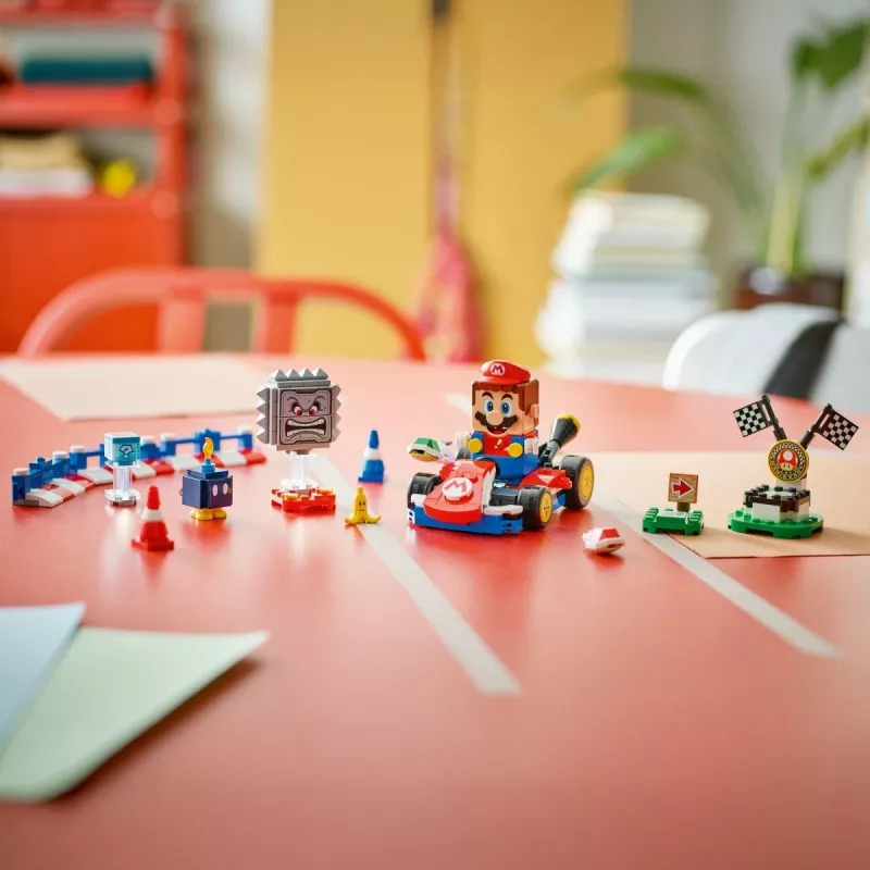 LEGO Konstruktorius 72043 Super Mario Interaktyvus Mario Kart su standartiniu kartu