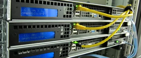 Mažo biuro tinklo apsauga: užkarda ir VPN be nereikalingų išlaidų
