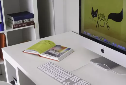 Spalvų tikslumas studijoje: monitorių pasirinkimo gidas komandoms