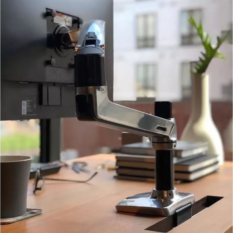 Ergotron LX LCD monitoriaus laikiklis darbo stalui, poliruotas aliuminis