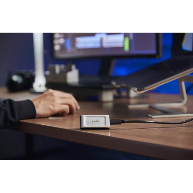 Kingston Technology XS2000 500 GB nešiojamasis SSD, USB Type-C 3.2 Gen 2x2, 2000 MB/s, juodas/sidabrinis