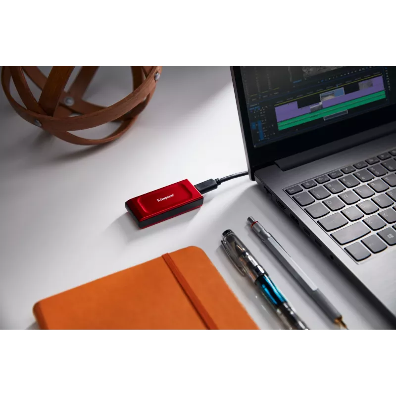 Kingston Technology 1TB XS1000 Raudonas išorinis USB 3.2 Gen 2 kietojo kūno diskas (SSD)