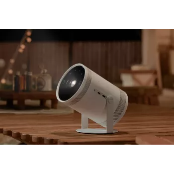 Ultra trumpo fokusavimo DLP 1080p duomenų projektorius Samsung SP-LFF3CLAXXXH — 30–100 col. (0,8–2,7 m), Wi‑Fi 5, HDR10+, HLG, 5W RMS, 1,4 kg, Baltas