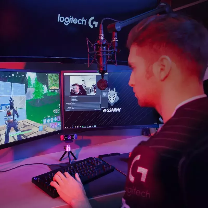 Internetinė kamera Logitech C922, 1920 x 1080 pikselių, USB, juoda