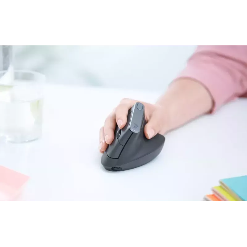 Ergonominė vertikali pelė Logitech MX Vertical, MX Vertical, 4000 DPI, RF Wireless + Bluetooth, dešinei rankai, Graphite, biuro naudojimui