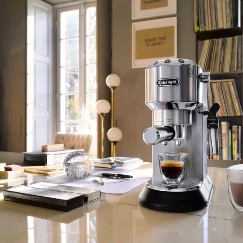 De’Longhi Dedica Style EC685.M Pusiau automatinis espreso kavos aparatas 1,1 l