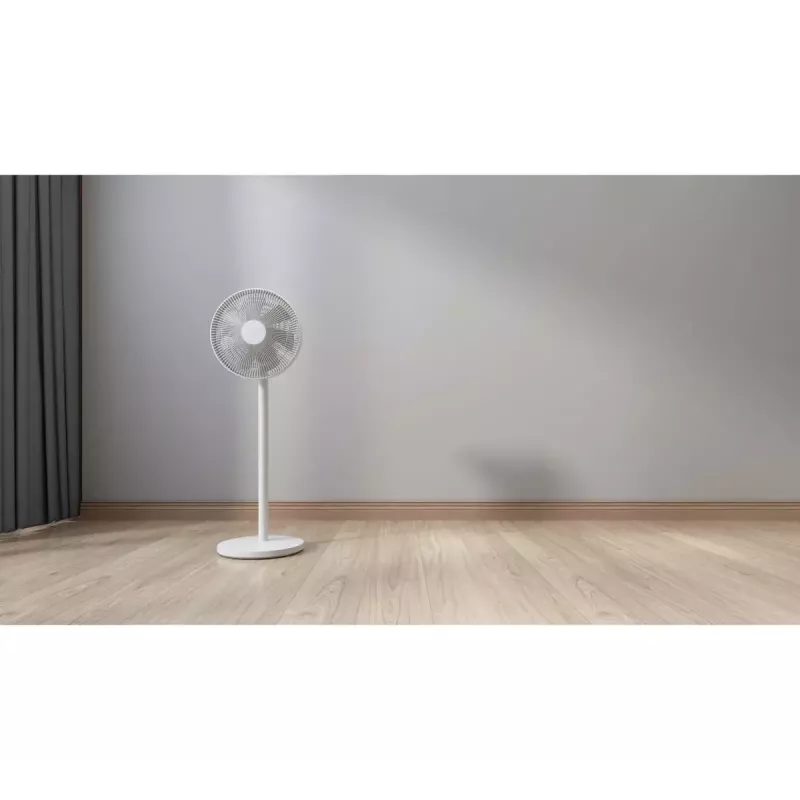 Stacionarus ventiliatorius Xiaomi Mi Smart Standing Fan 2 Lite PYV4007GL — 35,6 cm, 7 mentės, 3 greičiai, 45 W, 90° svyravimas, reguliuojamas aukštis 642–1000 mm, baltas