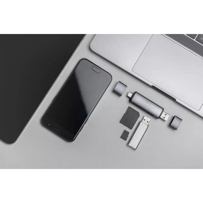 DIGITUS DA-70886 Kortelių skaitytuvas su USB šakotuvu (USB-C + USB 3.0) 1x SD, 1x MicroSD, 1x USB 3.0, pilka