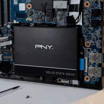 PNY CS900 2TB SATA 6Gb/s 2.5 colio SSD