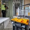 Įrankių dėklas DeWalt DWST82968-1, polikarbonatas, 7,8 l, užrakinamas, vandeniui atsparus, juodas