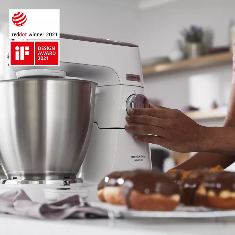 Kenwood Titanium Chef Baker XL virtuvės kombainas 1200 W 7 L baltas su svarstyklėmis