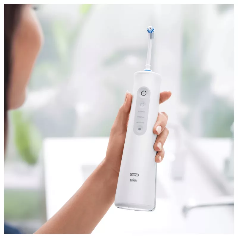 Oral-B AquaCare 6 Pro-Expert belaidis burnos irigatorius 0,15 L