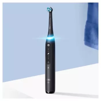 Oral-B iO Series 5 elektrinis dantų šepetėlis suaugusiems, juodas