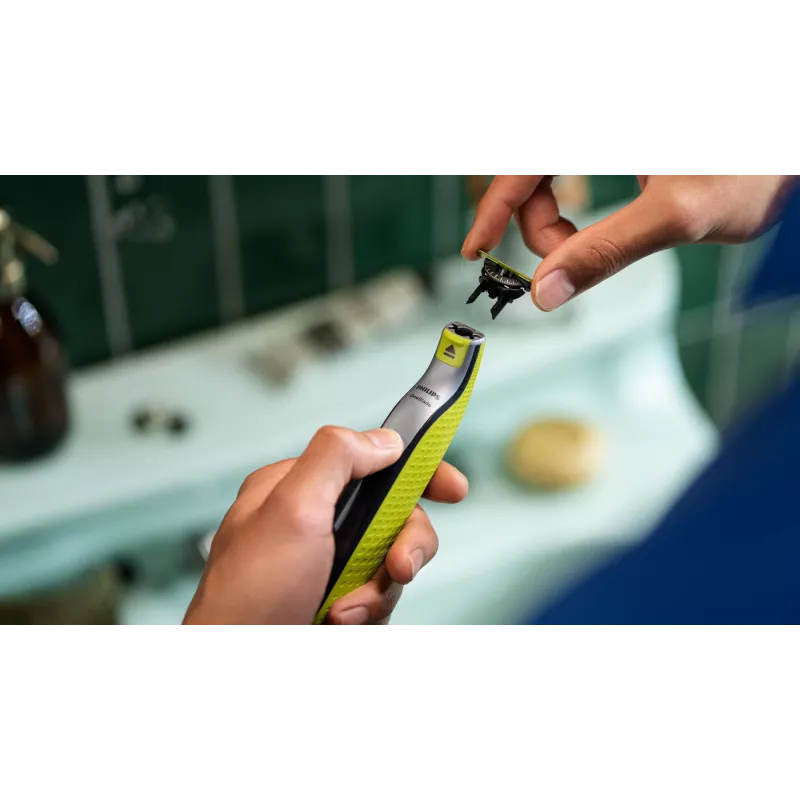 Philips Norelco OneBlade QP420/50 skustuvo galvutės, sidabrinės, 2 keičiamos galvutės, suderinamos su Philips OneBlade