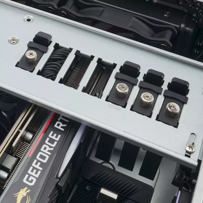 Serverio korpusas Silverstone SST-RM44 4U juodas ATX 240/360 mm