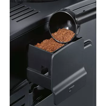 Espresso aparatas Siemens EQ.6 plus s100 — 1,7 L vandens bakas, 15 bar, 300 g pupelių talpa, 1500 W