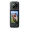Veiksmo kamera Insta360 X4 — 72 MP, 8K (7680×3840) CMOS, 1/2 colio sensorius, įmontuotas ekranas, Wi‑Fi, 120 kadrų/s, MicroSD, 602 g, juoda