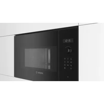 Įmontuojama solo mikrobangų krosnelė Bosch Serie 6 BFL554MB0 – 900 W, 25 L, sukamieji ir liečiamieji valdikliai, juoda