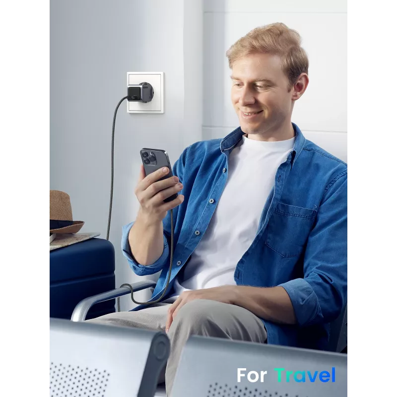 Ugreen 35006 mobiliojo įrenginio įkroviklis universalus pilkas AC vidaus