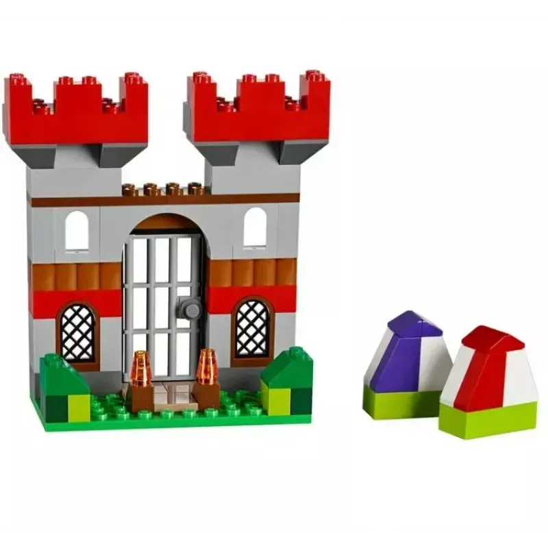 Konstruktorius LEGO Classic 10698 — 790 dalių, įvairiaspalvis, 33 spalvos, su žaliomis pagrindo plokštėmis ir aksesuarais