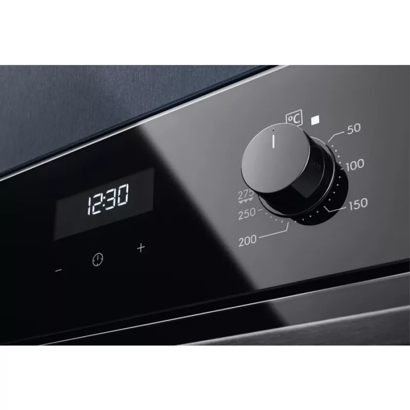 Elektrinė įmontuojama orkaitė Electrolux EOD5C50Z 72 L juoda