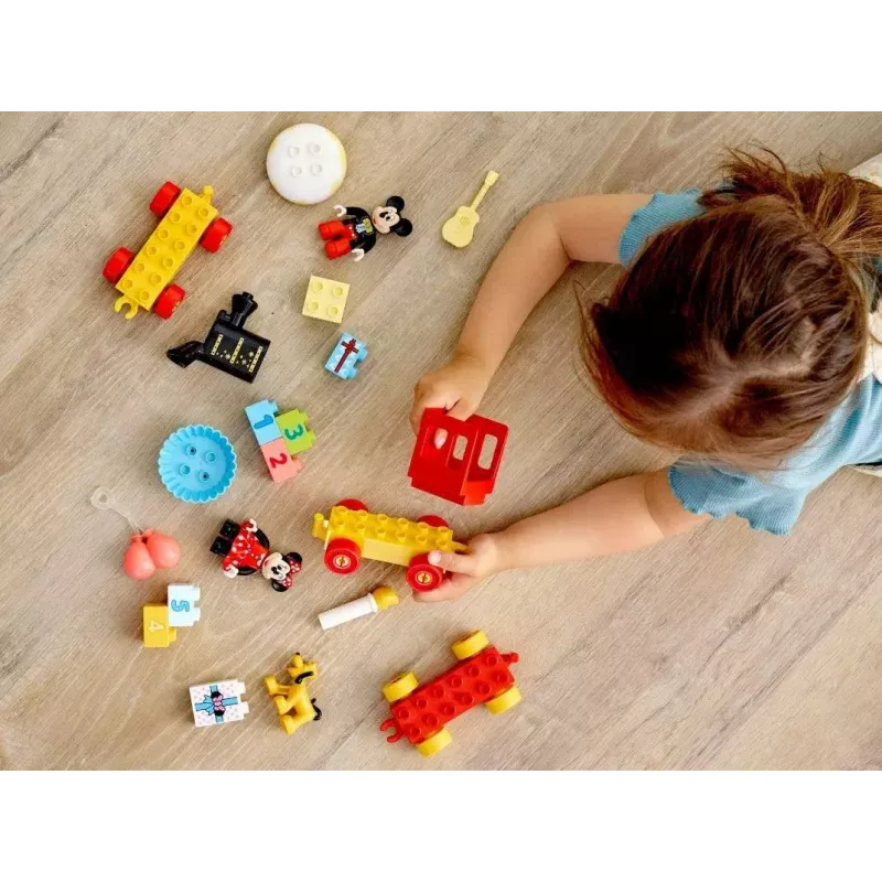 LEGO DUPLO rinkinys 10941 Mikio ir Minės gimtadienis — DUPLO figūrėlės, 22 detalės, nuo 2 metų
