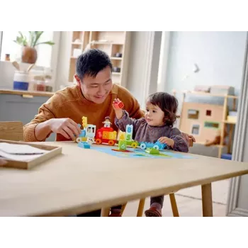 LEGO DUPLO traukinys su skaičiais 10954 – ankstyvojo mokymosi traukinys su sunumeruotais vagonais skaičiavimui ir rūšiavimui