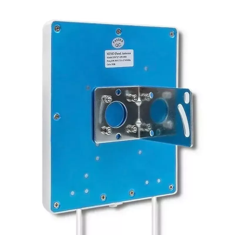 Kryptinė lauko 4G LTE antena QOLTEC 57020 14 dBi