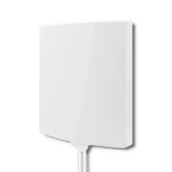 Kryptinė lauko 5G LTE antena QOLTEC 57022 — 14 dBi, 700–3800 MHz, 50 Ω, varinis korpusas