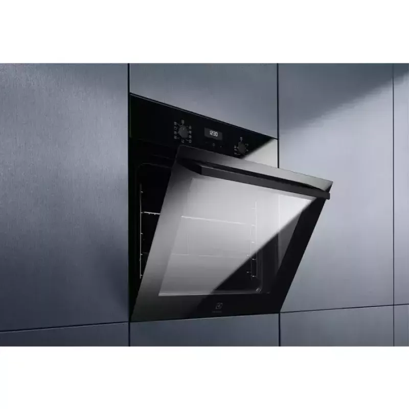 Įmontuojama elektrinė orkaitė Electrolux EOF5C50BZ, 65 L, katalitinė valymo sistema, 8 programos, A klasė, juoda