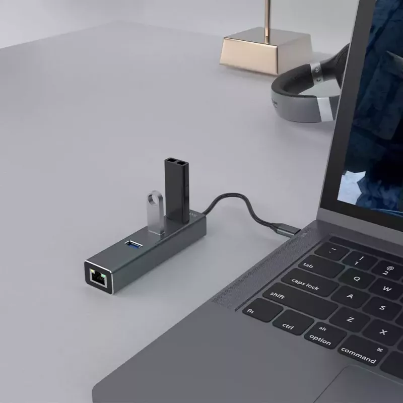 USB-C stotelė SAVIO AK-57, 3× USB-A, RJ-45 Gigabit Ethernet (5000 Mbit/s), aliuminis pilka