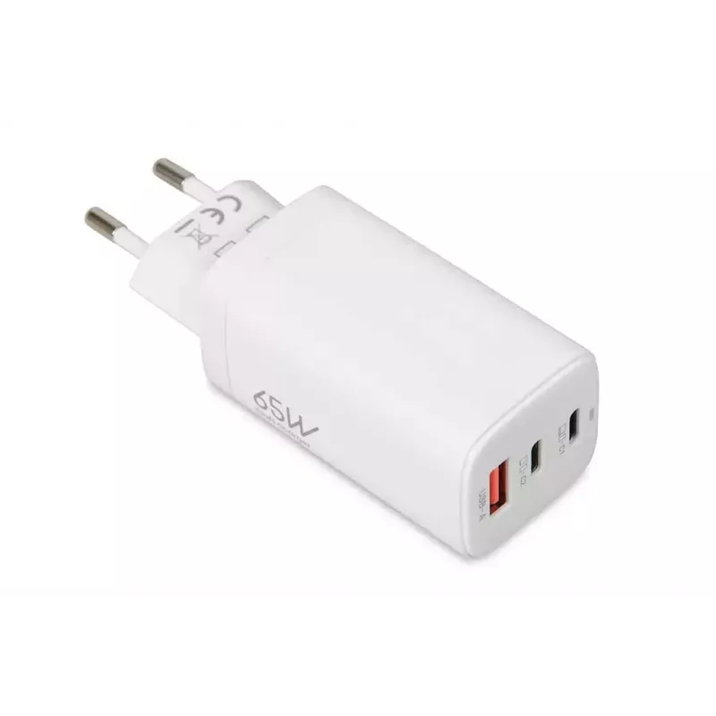 IBOX ILUC65W universalus mobiliojo įrenginio kroviklis, 65W, 2x USB-C + 1x USB-A, baltas, 1.5 m laidas