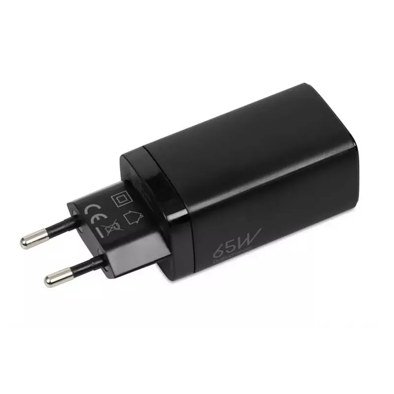 Kroviklis AC mobiliesiems įrenginiams IBOX ILUC65B — 65 W, 3x USB (2x USB‑A Gen1, 1x USB‑C), juodas, 100–240 V
