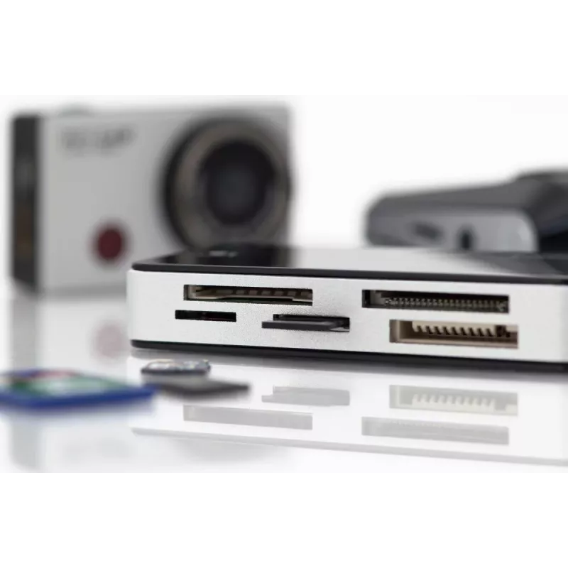 DIGITUS USB 3.0 kortelių skaitytuvas, palaiko MS/SD/SDHC/MiniSD/M2/CF/MD/SDXC korteles, 1 m USB A laidas