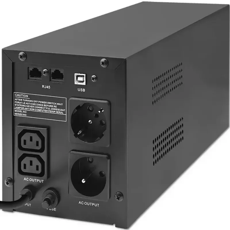 Nepertraukiamo maitinimo šaltinis QOLTEC 53770, Line-Interactive UPS 1.5 kVA (900 W), 2 C13 lizdai, AVR, LCD, USB Type-B