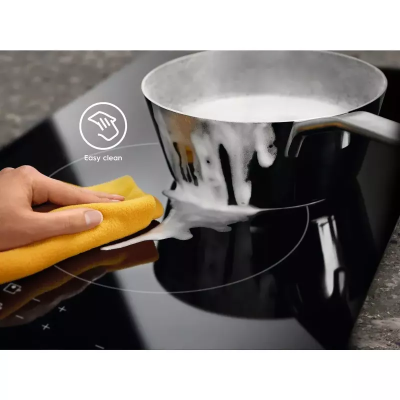 Indukcinė kaitlentė Electrolux LIT30230C — 2 zonų, įmontuojama, 29 cm, juoda, liečiamas valdymas