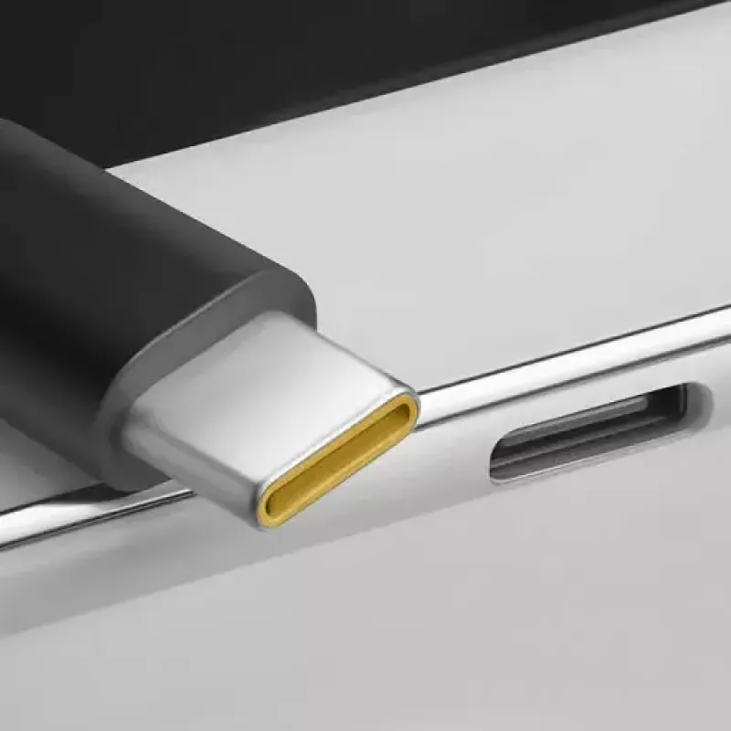 Qoltec 52388 GaN Power PRO 100 W USB-C PD sieninis greitasis įkroviklis 20 V 5 A juodas