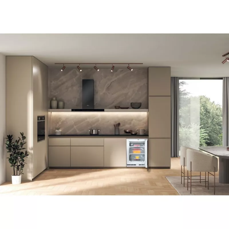 Whirlpool WBUFZ011 šaldiklis po stalviršiu 91 L