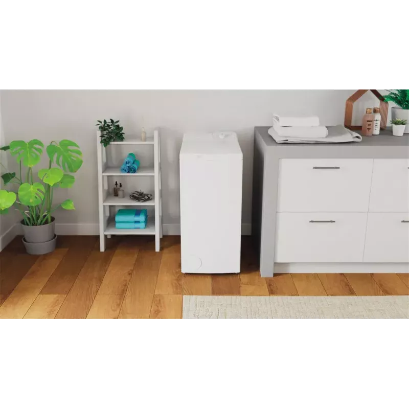 Skalbimo mašina su viršutiniu pakrovimu Indesit BTW L60400 EE/N — 6 kg, 1000 aps./min, 400×600×900 mm, balta