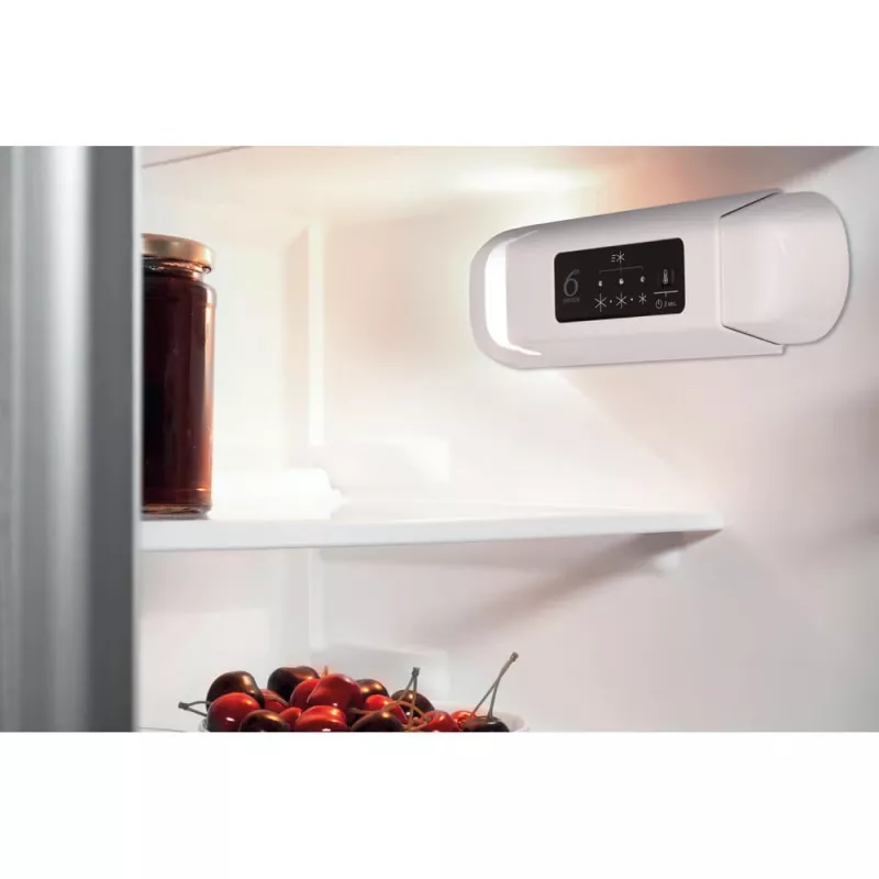 Šaldytuvas įmontuojamas Whirlpool WBUL021 144 L baltas