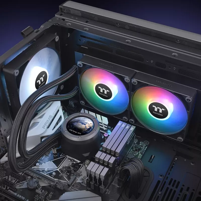 THERMALTAKE vandens aušinimas - TH240 V2 Ultra ARGB Sync Visas viename skystinis aušintuvas