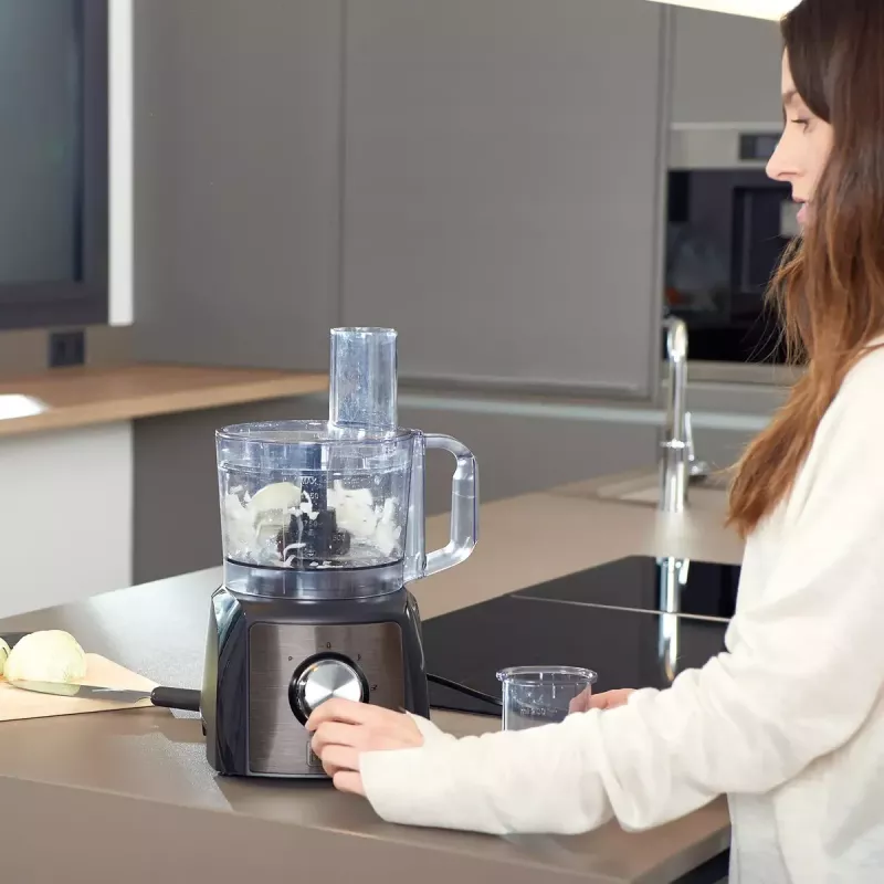 Virtuvinis kombainas Black & Decker BXFPA1200E — 1200 W, 1,5 L dubuo, 2 greičiai, pulsacija, nerūdijančio plieno korpusas