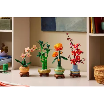 Dekoratyvinis LEGO Icons augalo modelis — LEGO 10344 Lucky Bamboo botaninė kolekcija, 325 dalių, 290 mm aukštis
