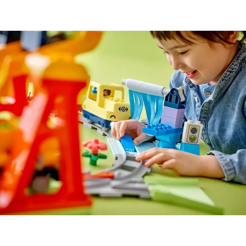 Traukinio rinkinys LEGO DUPLO 10428 Didysis interaktyvus bendruomenės traukinys