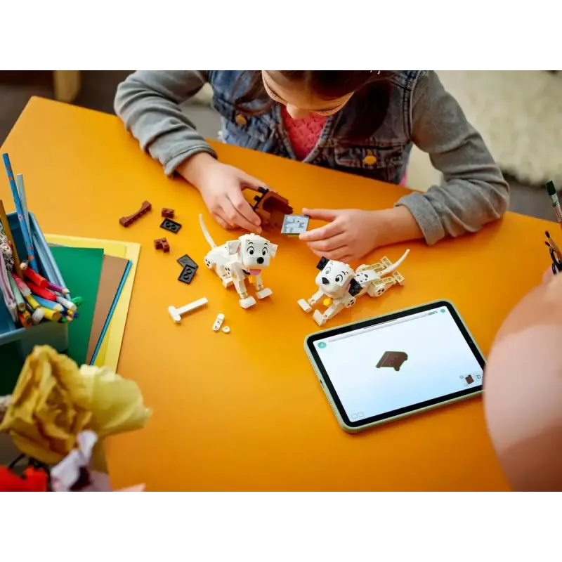 LEGO Disney Classic Šuniukai Lucky ir Penny rinkinys 43271, 268 dalių, aukštis 90 mm, nuo 6 metų